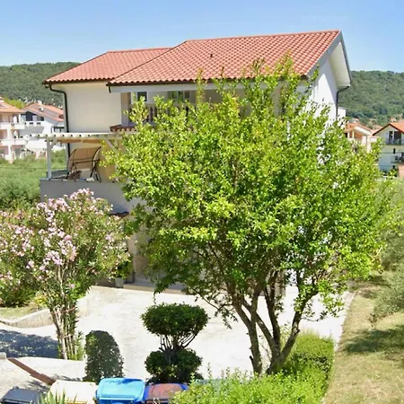 Apartment Rezek Supetarska Draga