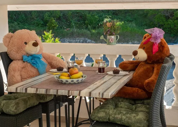 Rezek * Supetarska Draga