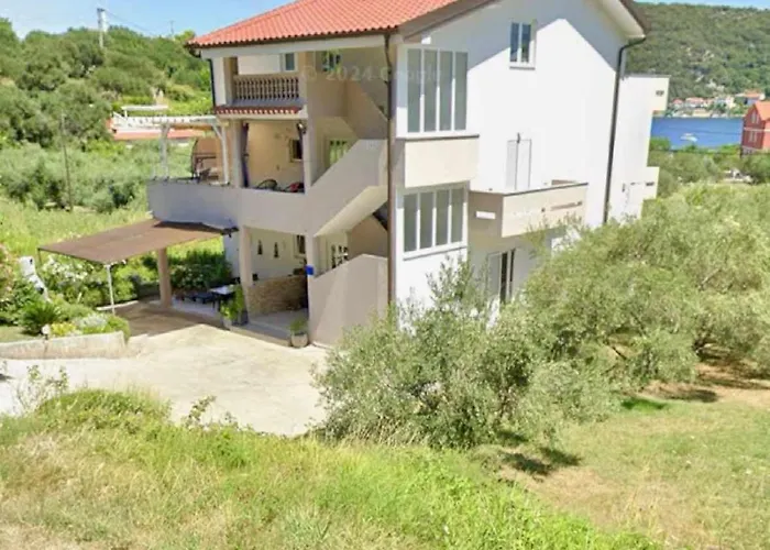 Rezek Apartman Supetarska Draga